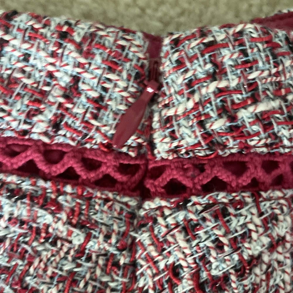 2-skirt bundle size 2 by banana republic - Picture 13 of 13